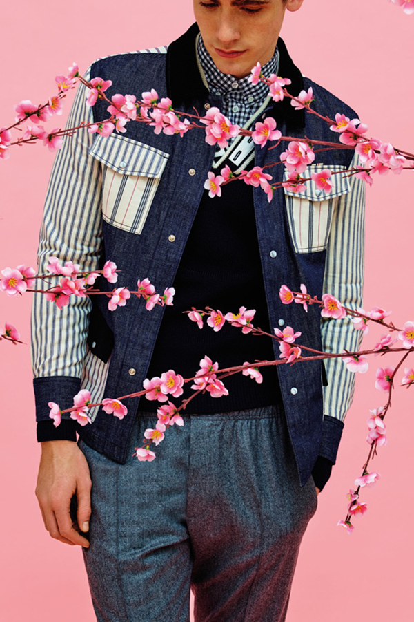 Maison Kitsuné本季推出的男装，灵感来自于日本著名动画作家宫崎骏的作品——《起风了》。以富士山、冉冉升起的太阳，以及盛放的樱花为布景，服装上的印花也是动画中的场景，充满童心，以及向经典致敬的意味。面料采用舒适的有机纤维，包括纯棉、天鹅绒、法兰绒等。