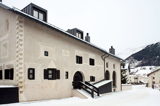 雪境云端 Snow Lodge