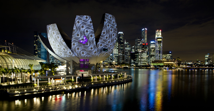 来新加坡滨海湾艺术科学博物馆看看