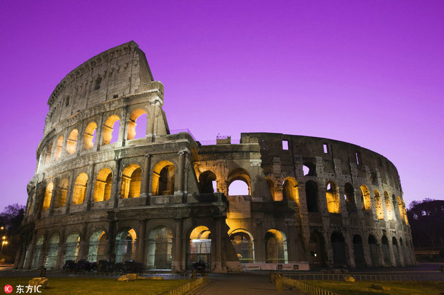 古罗马建筑代表之一，虽然是2000年前的建筑，但是建筑设计并不落后于现在的美学观点。尽管我们现在只能看到部分遗迹，但是依然会被它的雄伟大气所惊艳。残骸的不完美之美，更有一种时间的沉淀和历史的神圣感。
