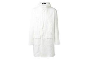 衣柜里的珍稀物种——白色外套