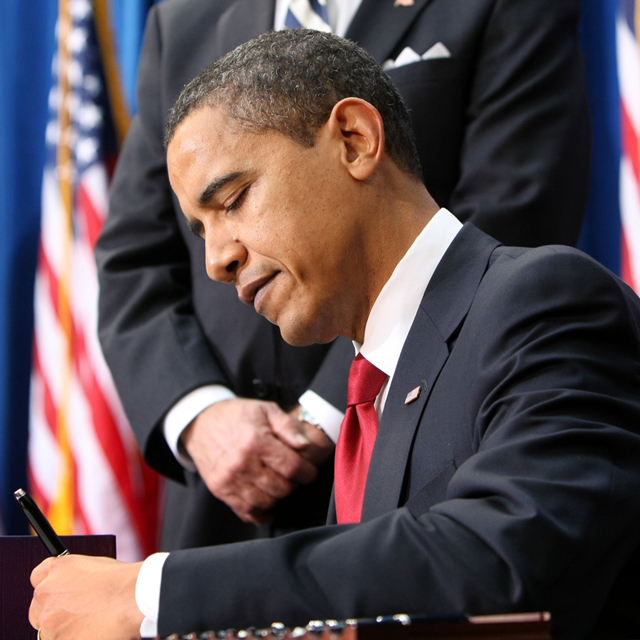 蛋壳雕花LED灯_好玩_GQ男士网