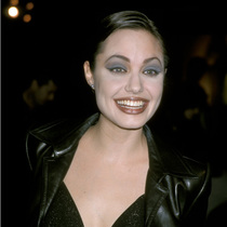 上世纪90年代美妆流行史 现在看起来超尴尬！