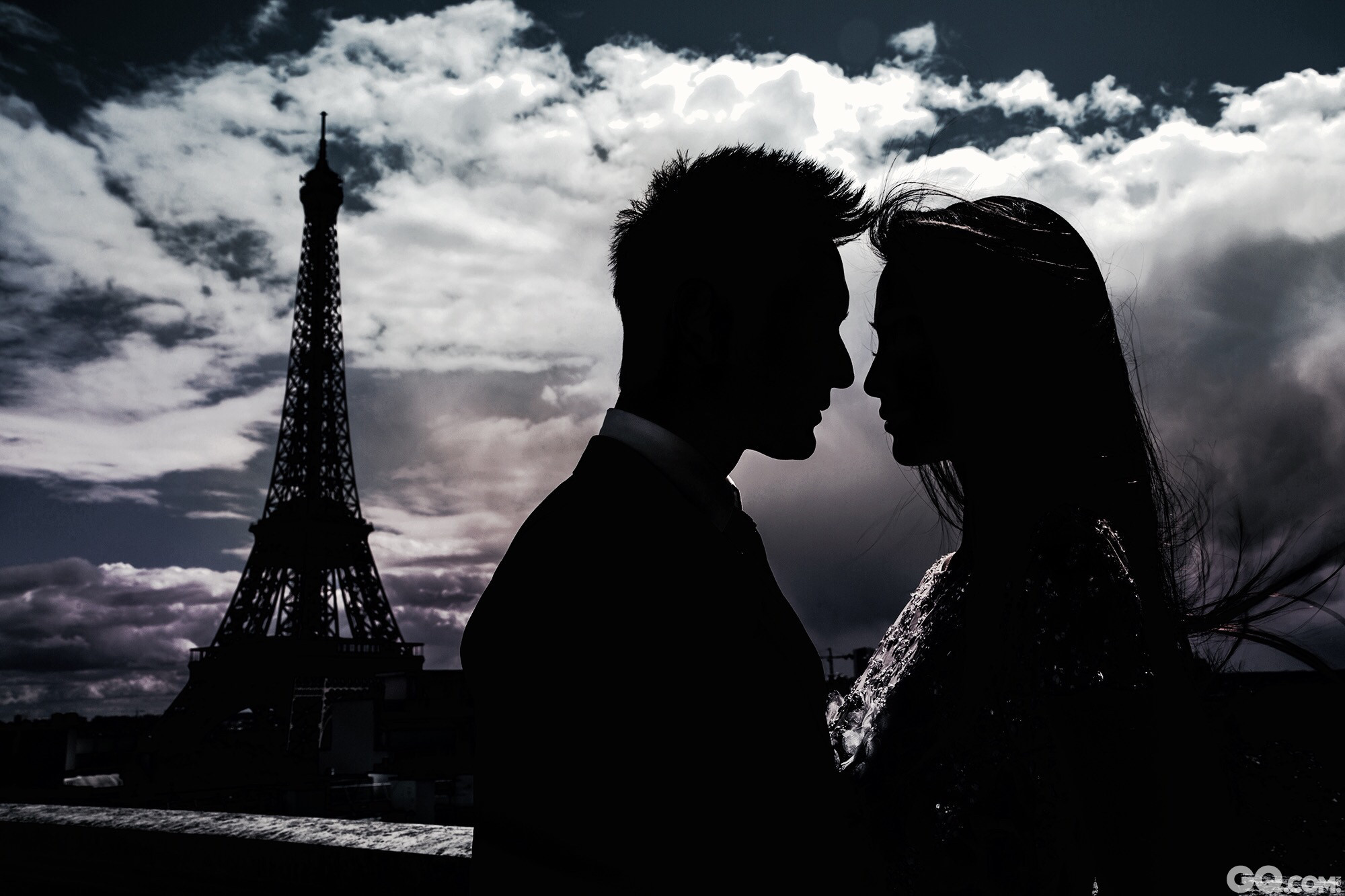你想去浪漫的法国旅拍婚纱照吗？婚纱照图片欣赏-铂爵(伯爵)旅拍婚纱摄影