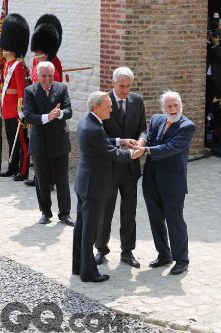 2015年6月17日，乌古蒙农场修复工作和建立宝玑展厅的官方启动仪式盛大举行。宝玑总裁暨首席执行官马克•海耶克（Marc A. Hayek）与多位欧洲皇室成员出席活动，包括查尔斯王子（Prince Charles）、威灵顿公爵（Duke of Wellington）、布吕歇尔亲王（Blücher von Wahlstatt）以及夏尔•波拿巴亲王（Prince Charles Bonaparte），同时到场的还有各国政要和国际媒体等。在活动的最后，威灵顿公爵、布吕歇尔亲王和夏尔•波拿巴亲王历史性地握手，再次宣告欧洲向往和平新秩序的决心。