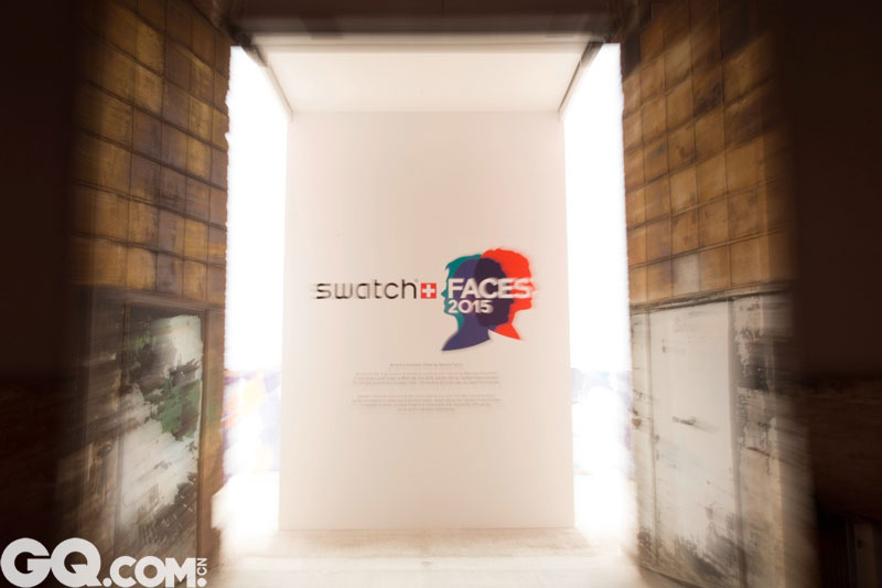 斯沃琪与2015年威尼斯国际艺术双年展30多年来，作为当代艺术与艺术家的鼎力支持者，斯沃琪很荣幸可以与第56届威尼斯国际艺术双年展进行再度合作，并在2015艺术双年展的两个主要展馆Giardini和Arsenale惊艳亮相——“Swatch Faces 2015”