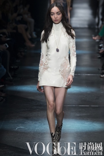 孙菲菲 中国超模2015秋冬时装周走秀汇总