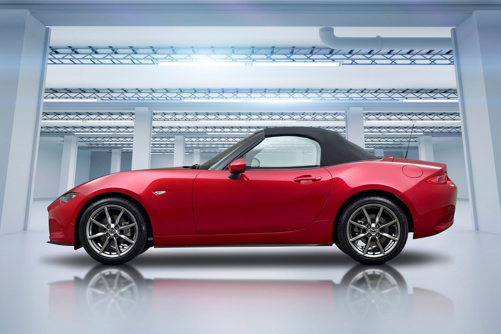 畅销美国的日本小跑车 马自达发布mx-5官图