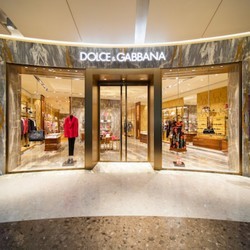 Dolce&Gabbana 杜嘉班纳上海 ifc 精品店焕新重启