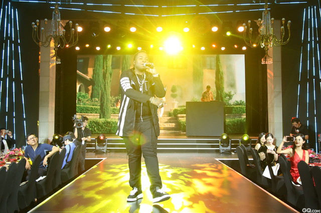 表演嘉宾Sean_Kingston 精彩献唱《beautiful girls》等经典歌曲。