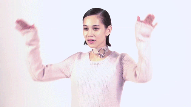 " wink敲可爱,萌萌哒~ kiko向下的嘴角和眉毛都和这个表情一毛一样