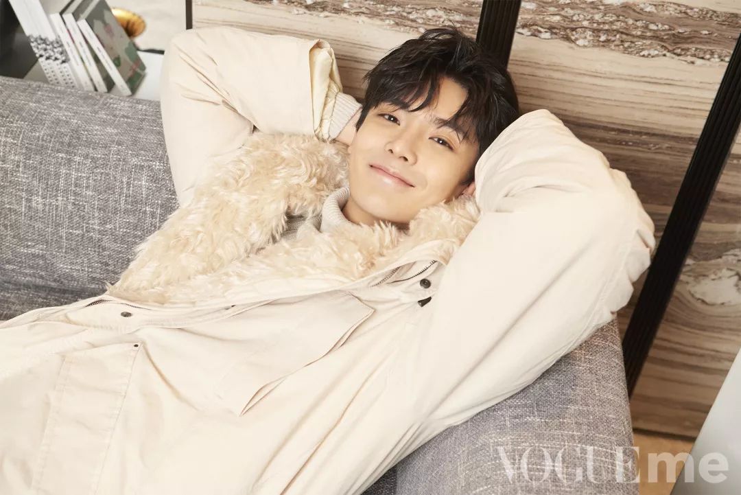 明星| 您的最佳男友侯明昊已上线