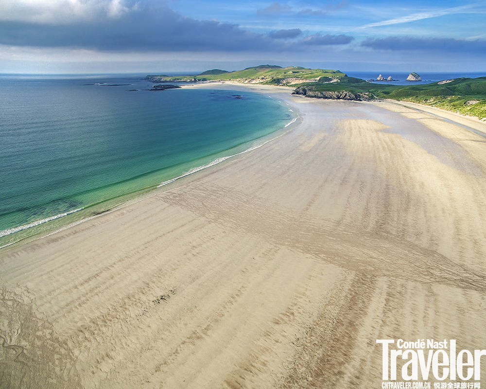 杜内斯(durness)北部的巴尔纳凯尔海滩(balnakeil beach)是一个真正的
