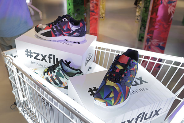 陈奕迅助阵adidas Originals ZX FLUX新品发布