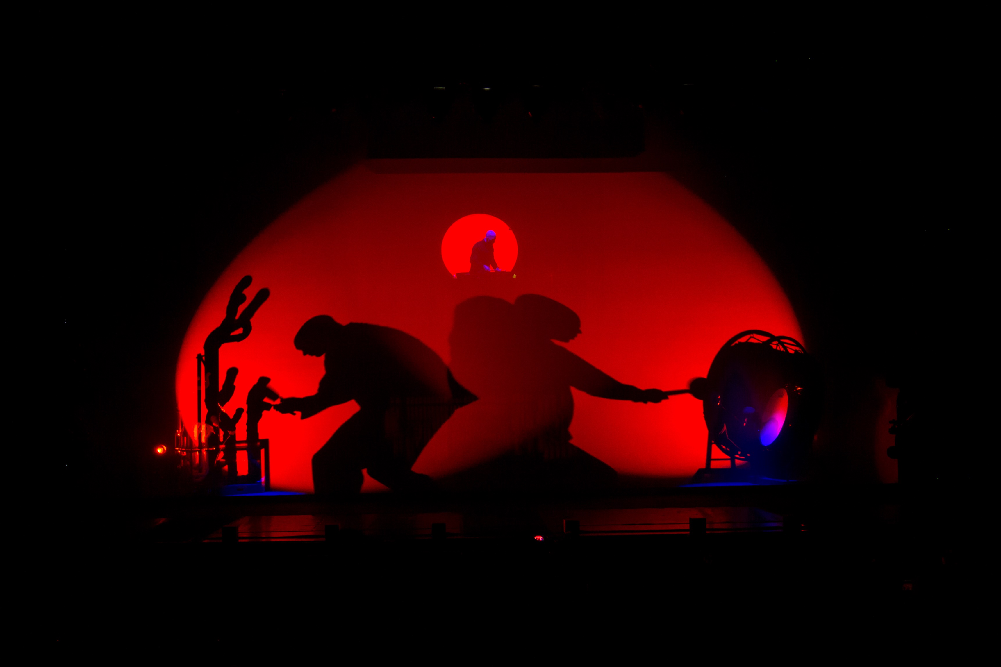 风靡全球25年《蓝人秀》巡演北京 在天桥剧院观看美式创意戏剧