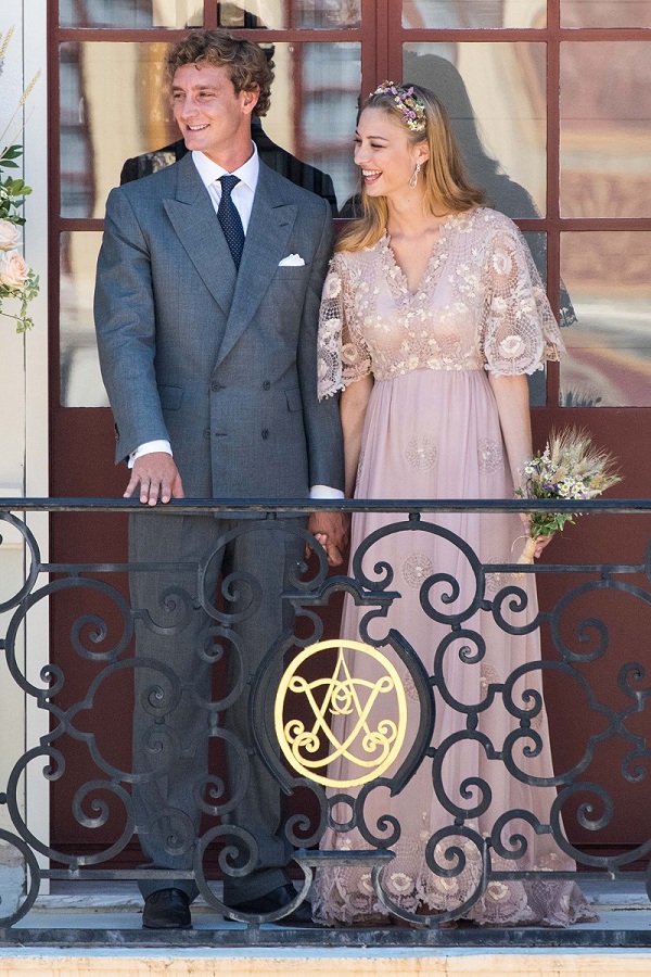 皮埃尔·卡西拉奇王子如果你有幸能在淡粉色外墙的摩纳哥皇宫举行婚礼