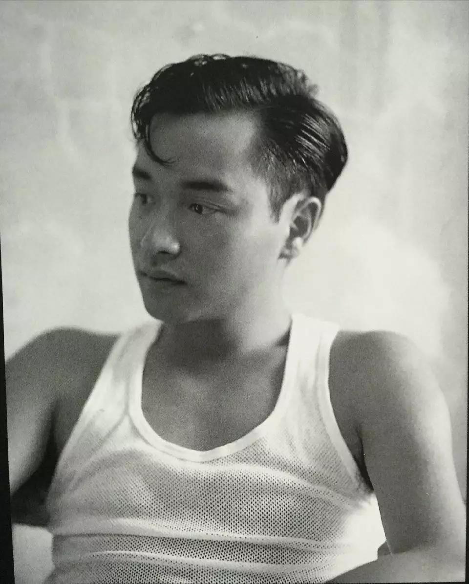 在《阿飞正传》之前,张国荣已主演了《倩女幽魂》,《胭脂扣》等电影