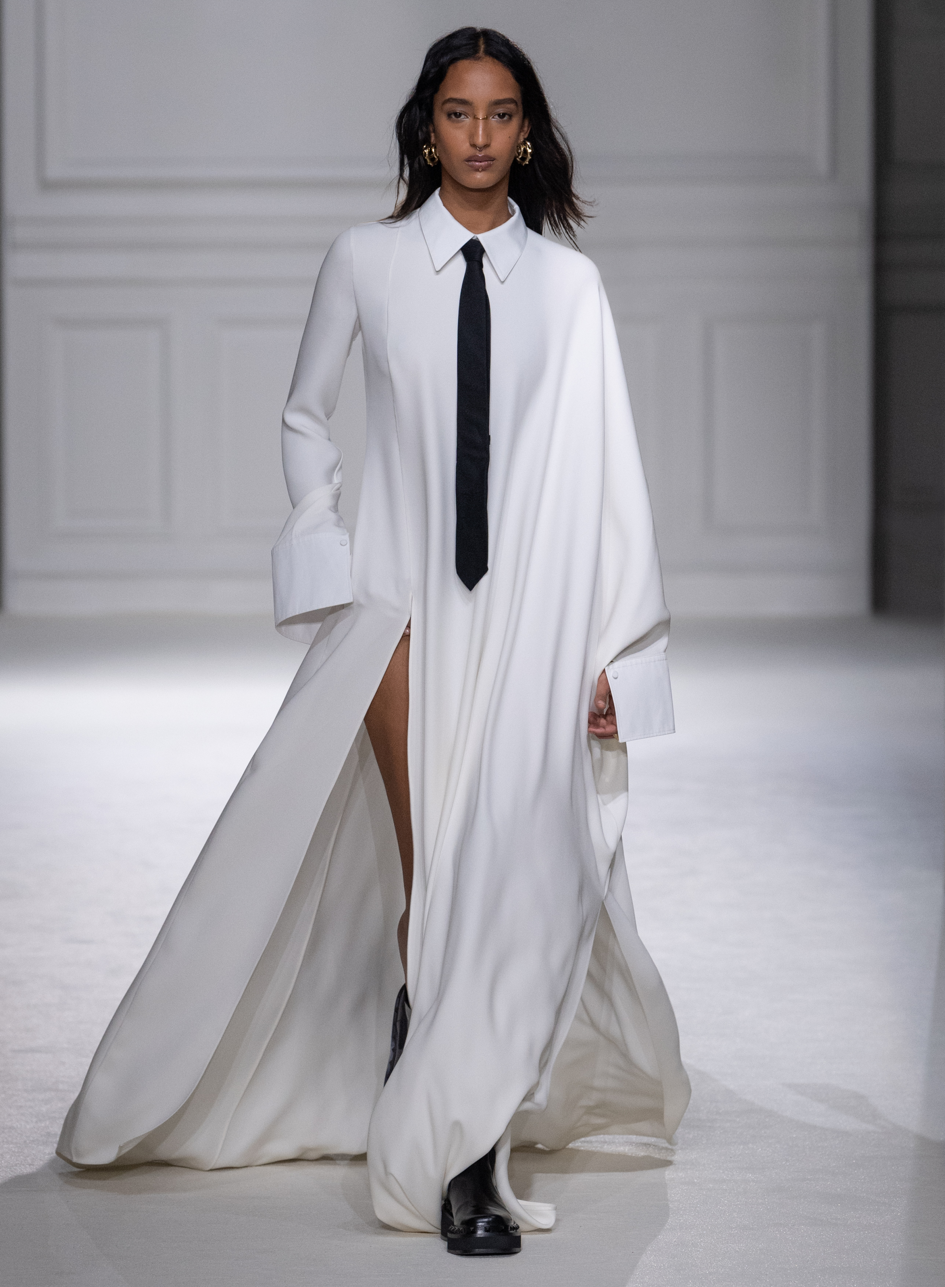 valentinoblacktie系列发布